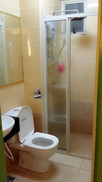 凯瑟行政住宿东湖公寓 Kampong Bohol 外观 照片
