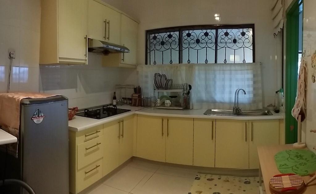 凯瑟行政住宿东湖公寓 Kampong Bohol 外观 照片