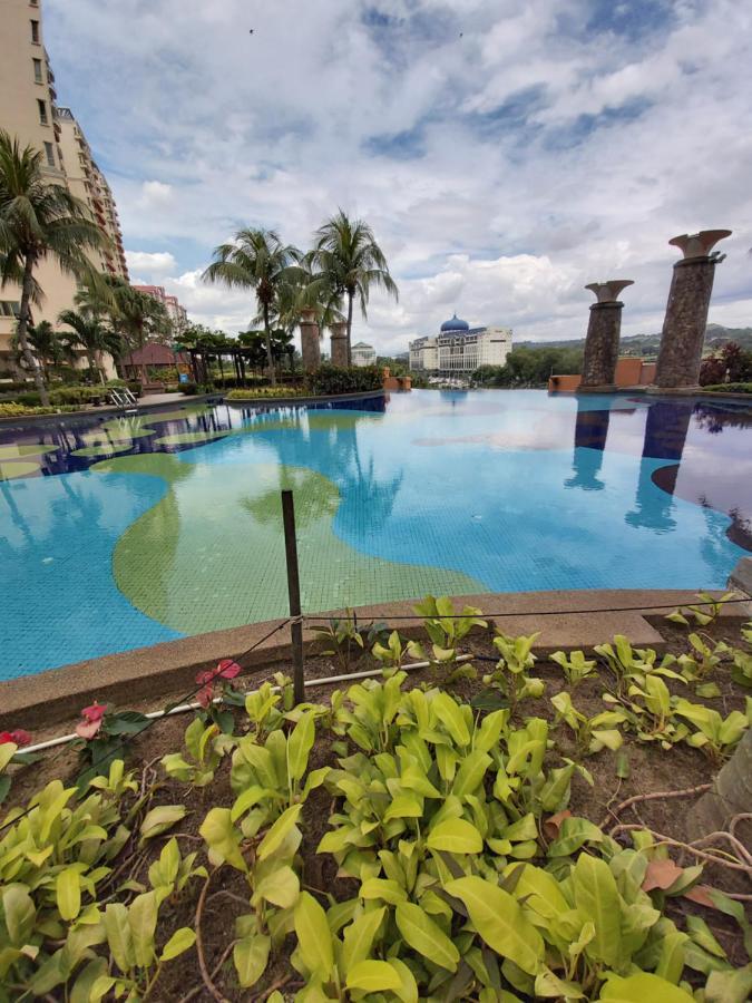 凯瑟行政住宿东湖公寓 Kampong Bohol 外观 照片